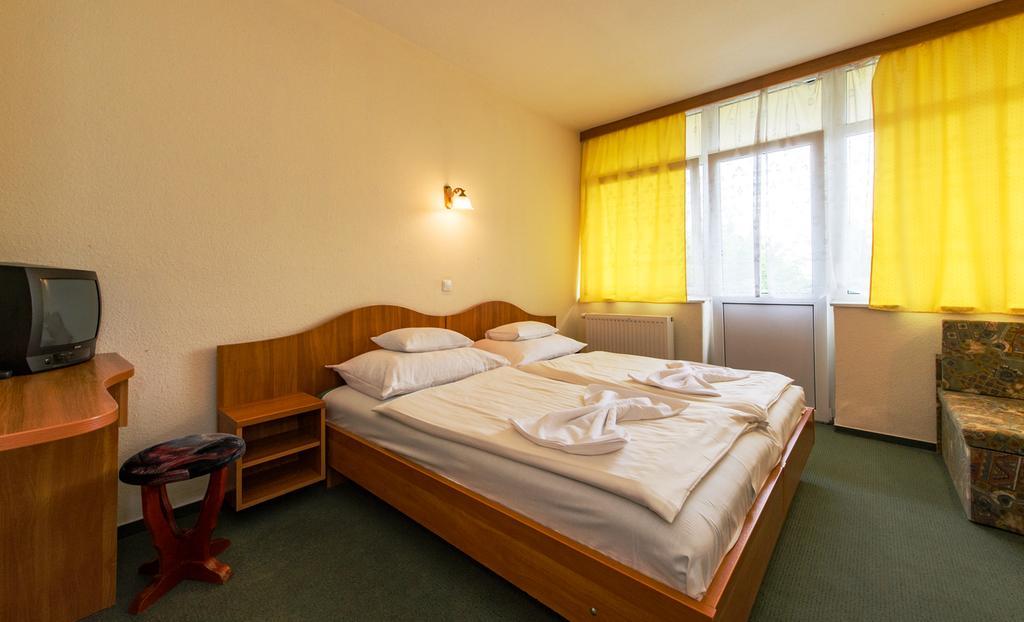 Hotel Nostra Siofok Dış mekan fotoğraf