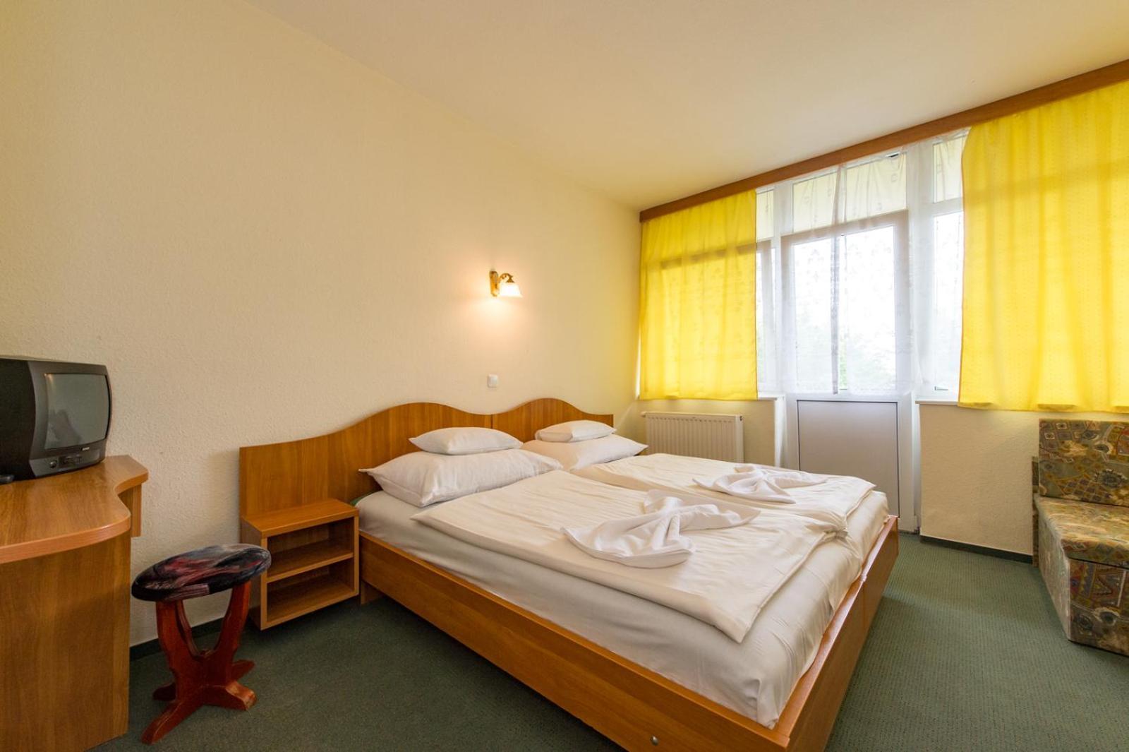 Hotel Nostra Siofok Dış mekan fotoğraf